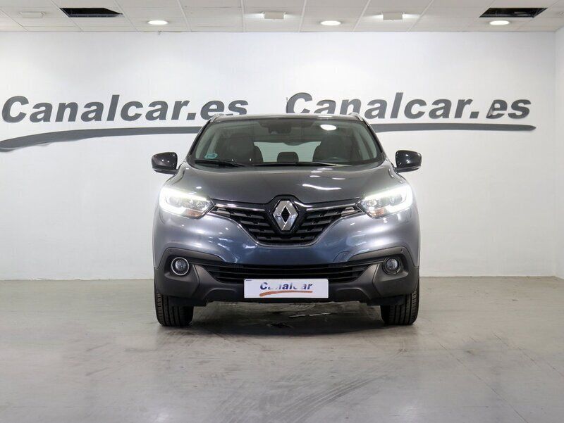 Usado Renault Kadjar LIMITED 132 CV (97 kW) 2018 Gris SUV