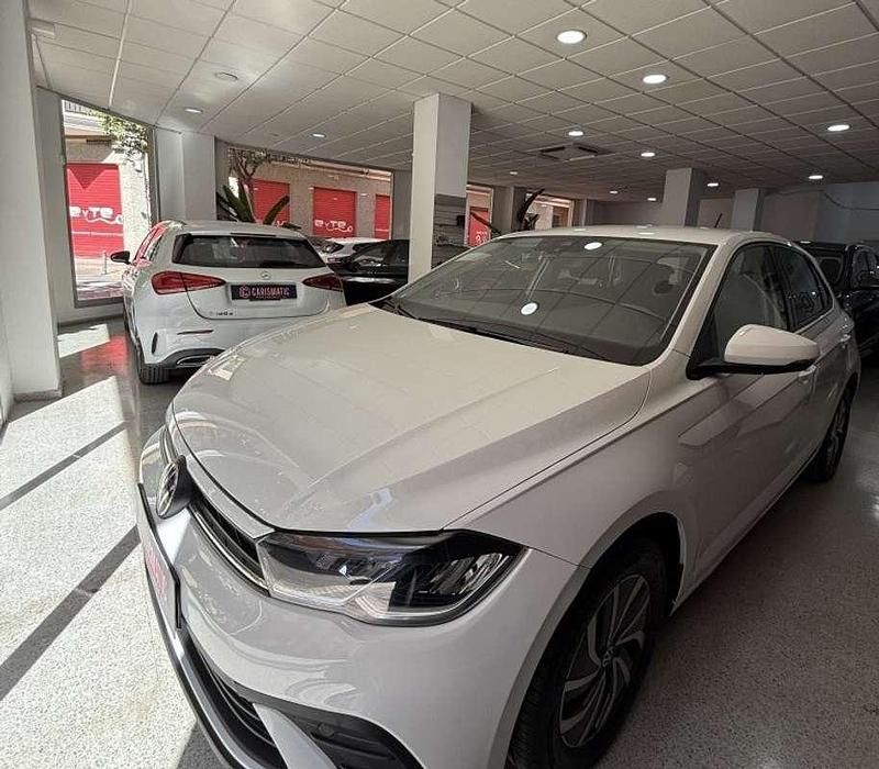 Blanco Usado 2022 VW Polo Life Utilitario | 15.000 € (Precio justo) - Imagen 1/4