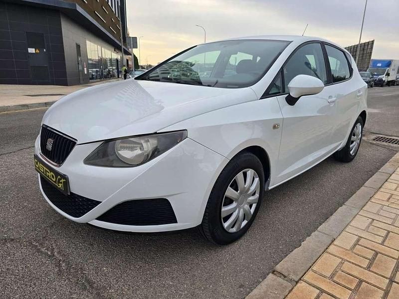Usado Seat Ibiza Ecomotive 75 CV (55 kW) 2010 Blanco Utilitario