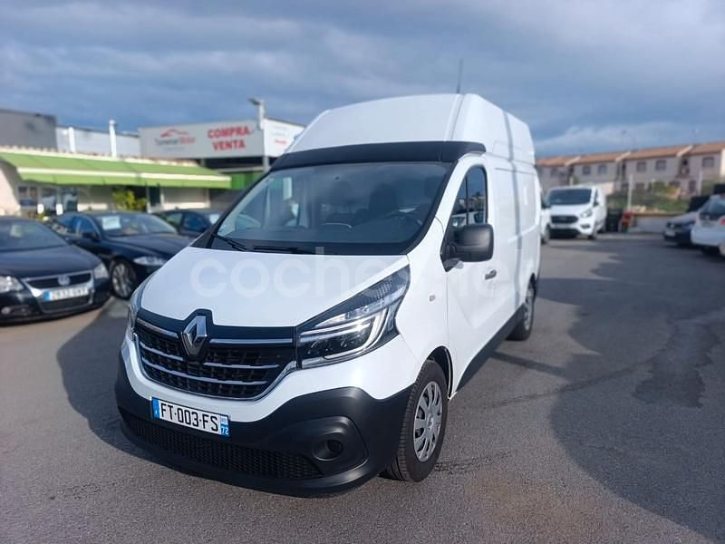 Usado Renault Trafic LIMITED 120 CV (88 kW) 2020 Blanco Monovolumen