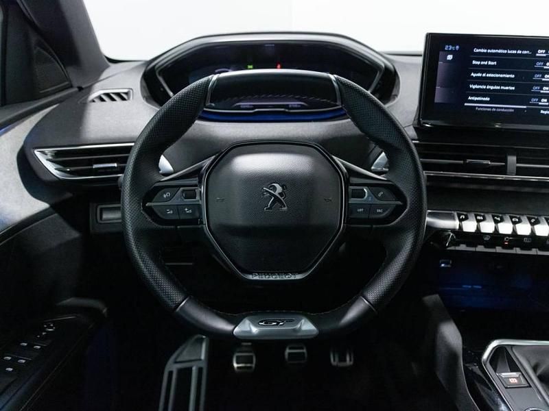 Usado Peugeot 3008 GT 130 CV (95 kW) 2021 Azul SUV
