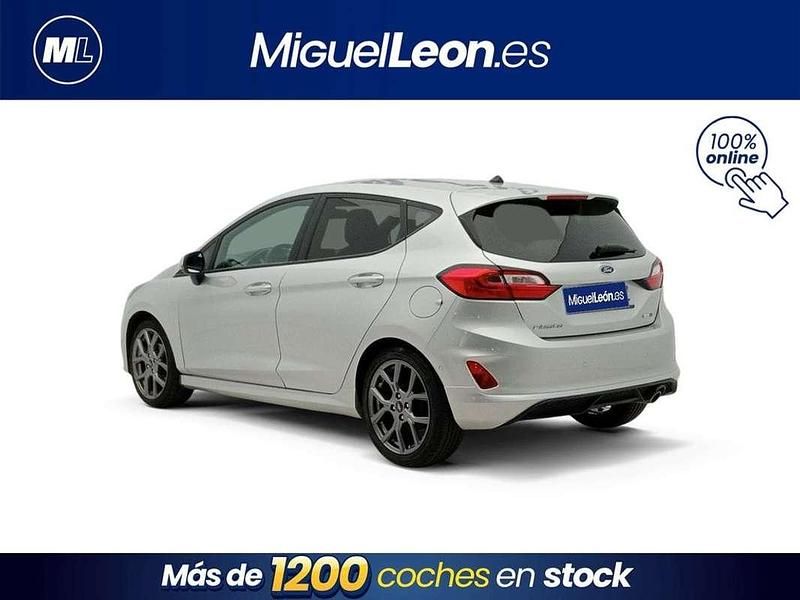 Usado Ford Fiesta ST-Line 126 CV (92 kW) 2022 Gris Utilitario