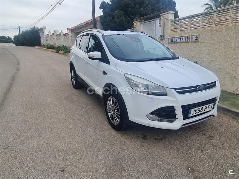 Blanco Usado 2014 Ford Kuga Titanium SUV | 9800 € (Precio justo) - Imagen 1/4