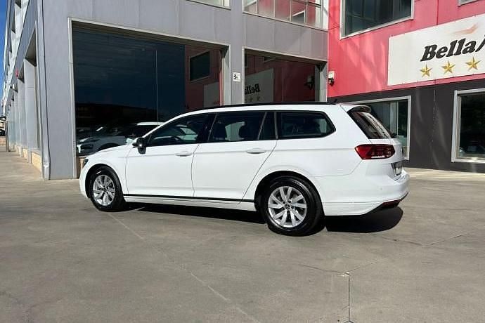 Usado VW Passat Business 149 CV (109 kW) 2021 Familiar