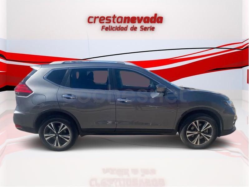 Usado Nissan X-Trail N-Connecta 150 CV (110 kW) 2020 Gris / plata SUV