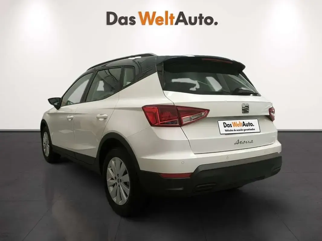 Usado Seat Arona Style 116 CV (85 kW) 2025 Blanco SUV