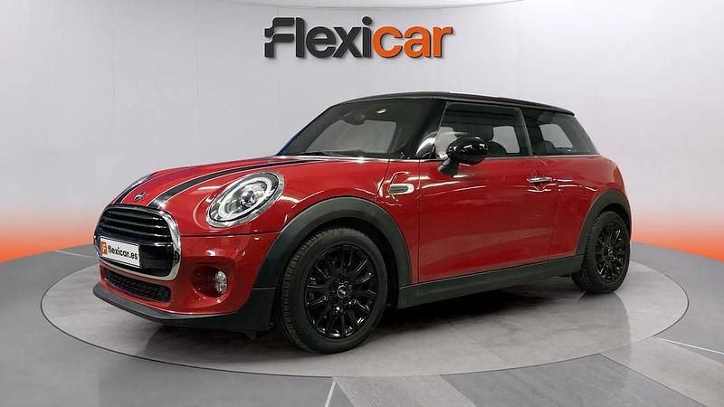 Usado Mini Cooper 136 CV (100 kW) 2019 Rojo Utilitario