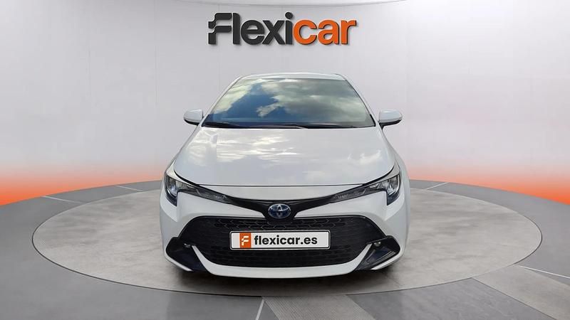 Usado Toyota Corolla Active 140 CV (102 kW) 2024 Blanco Berlina