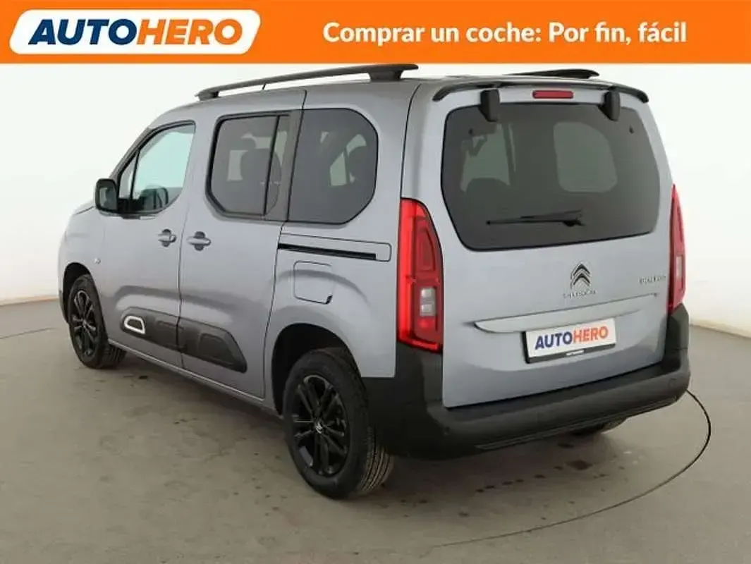 Usado Citroën Berlingo Feel 102 CV (75 kW) 2021 Gris Monovolumen