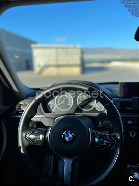 Usado BMW 318 143 HP (105 kW) 2014 Branco Sedan