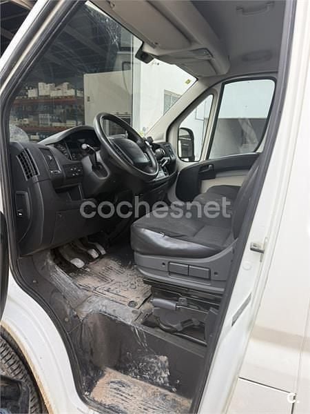Usado Peugeot Boxer 130 CV (95 kW) 2012 Blanco Van