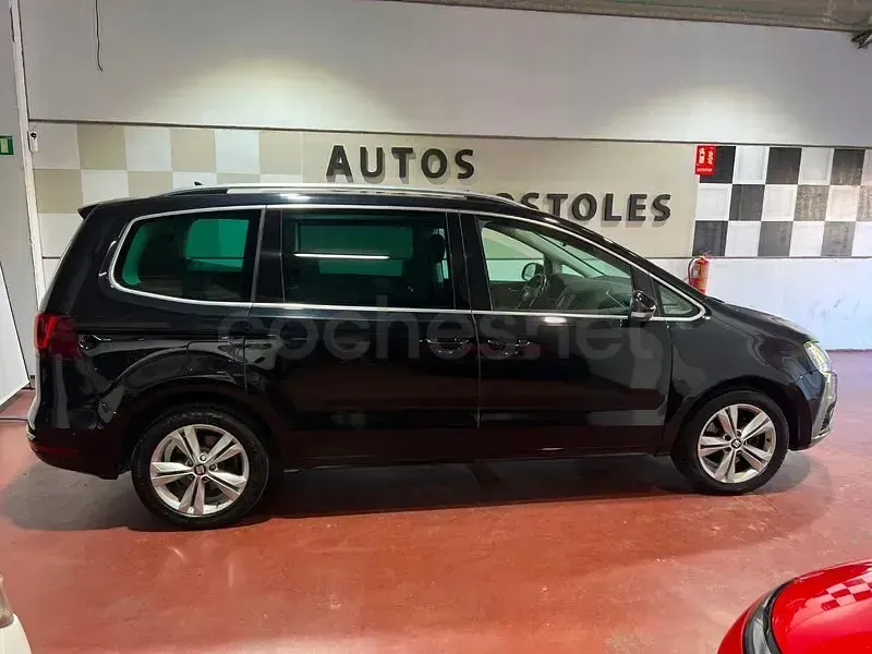 Usado Seat Alhambra Style 150 CV (110 kW) 2019 Negro Monovolumen