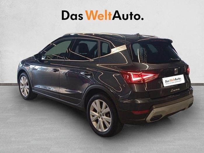 Usado Seat Arona Xperience 115 CV (84 kW) 2025 Gris SUV