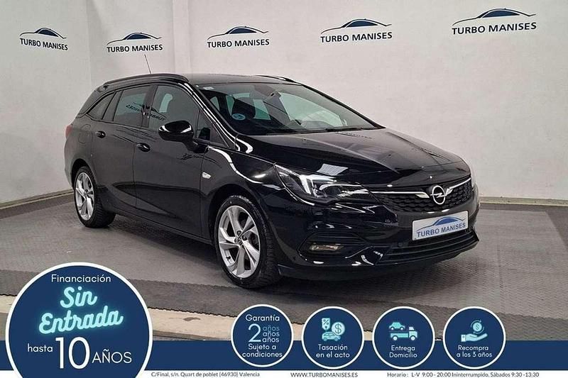 Usado Opel Astra Ultimate 147 CV (108 kW) 2021 Negro Familiar