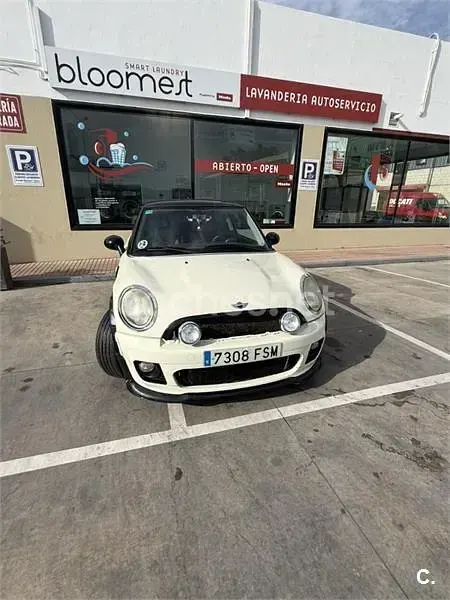 Usado Mini Cooper D 110 CV (80 kW) 2007 Beige Utilitario