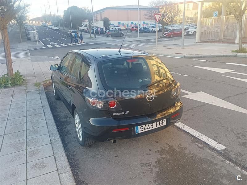 Usado Mazda 3 Active 105 CV (77 kW) 2006 Negro Berlina
