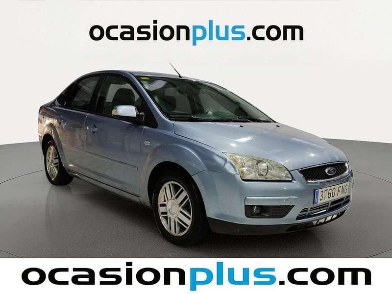 Usado Ford Focus Ghia 116 CV (85 kW) 2007 Gris Berlina