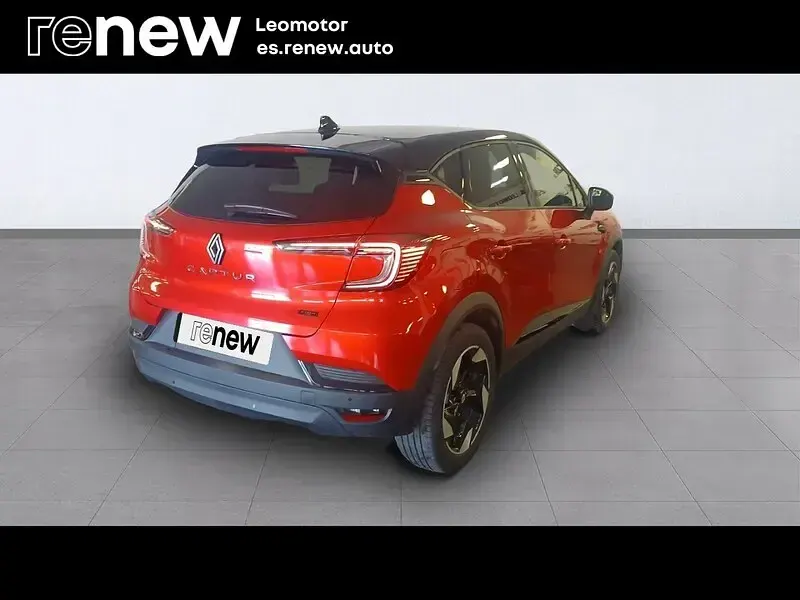 Usado Renault Captur Techno 160 CV (117 kW) 2025 Rojo SUV
