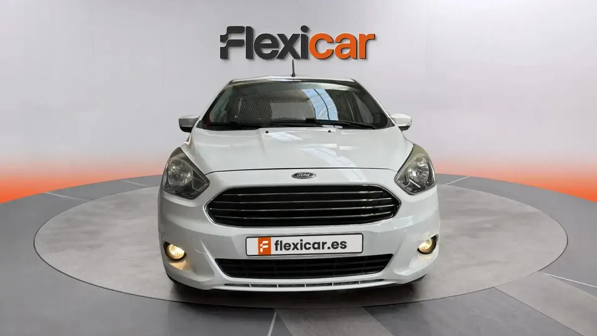 Usado Ford Ka Plus Active 85 CV (62 kW) 2018 Blanco Utilitario