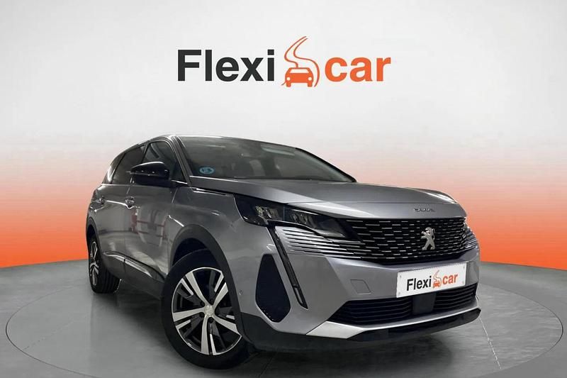 Gris Usado 2022 Peugeot 5008 Allure | 17.890 € (Buen precio) - Imagen 1/4