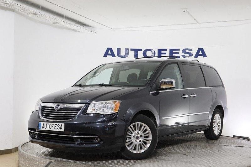 Azul Usado 2014 Lancia Voyager Platinum Monovolumen | 12.850 € (Buen precio) - Imagen 1/4