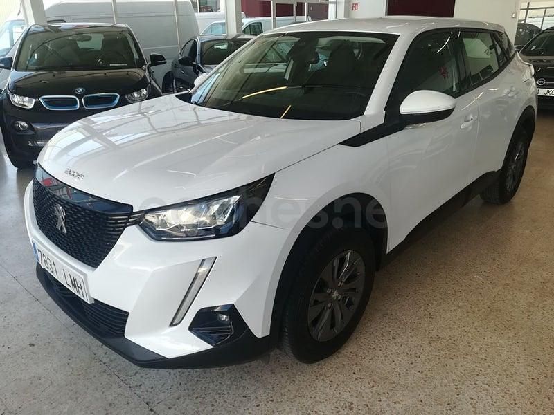 Usado Peugeot 2008 Active 110 CV (80 kW) 2021 Blanco SUV