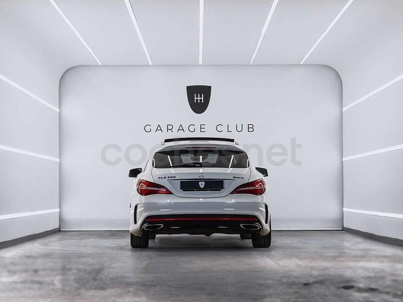 Usado Mercedes CLA250 Shooting Brake 218 CV (160 kW) 2016 Blanco Familiar