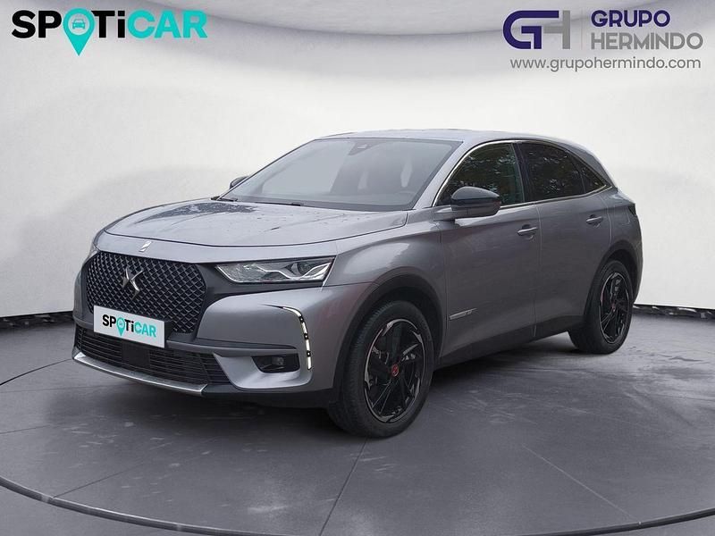 Usado DS Automobiles DS7 Crossback Performance 300 CV (220 kW) 2022 Gris / plata SUV