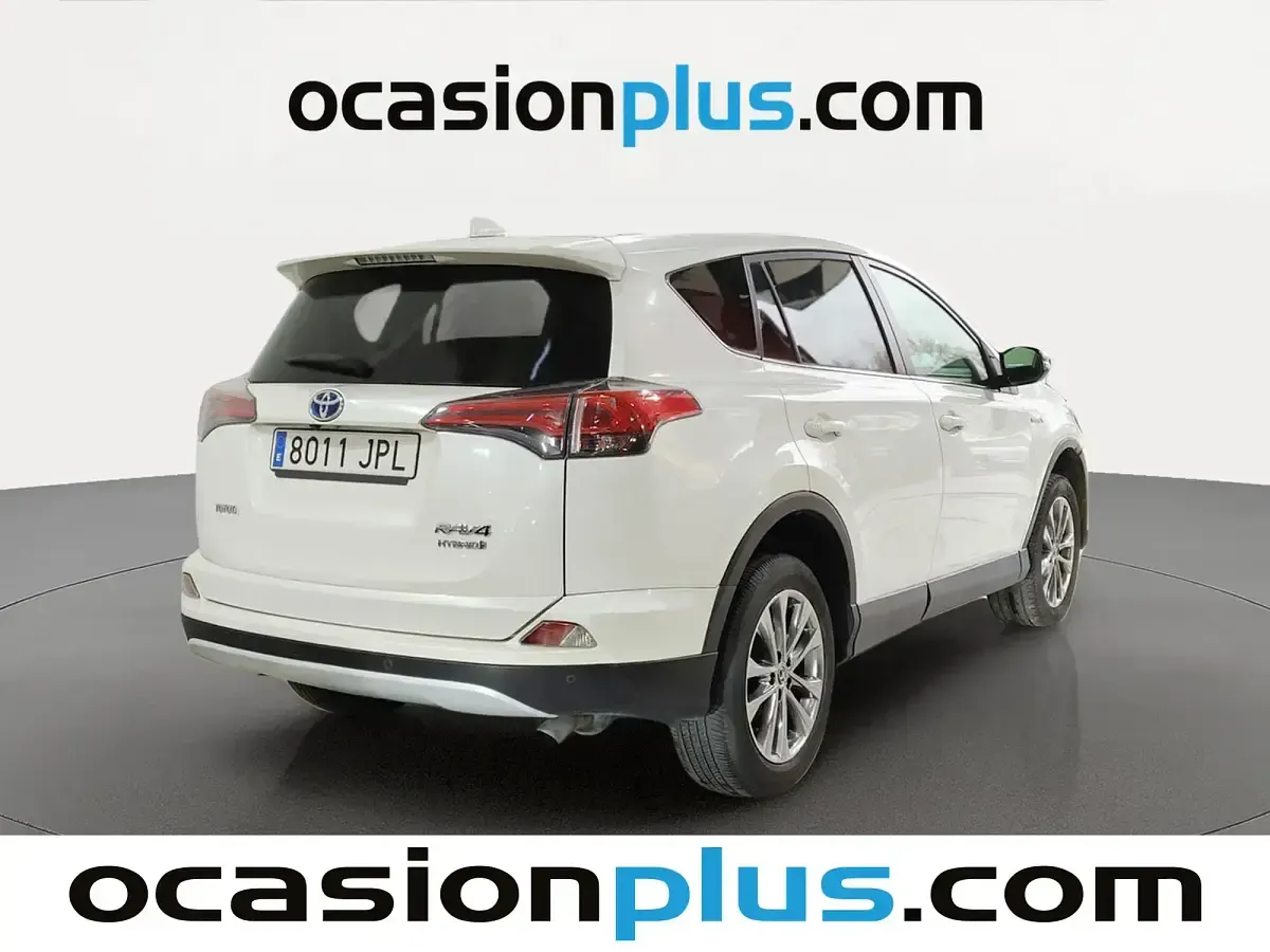 Usado Toyota RAV4 Hybrid Advance 197 CV (144 kW) 2016 Blanco SUV