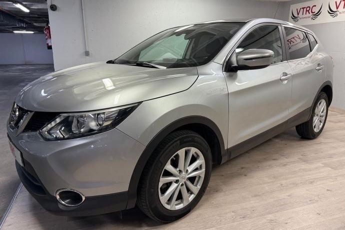 Usado Nissan Qashqai 360º 116 CV (85 kW) 2014 Plateado SUV