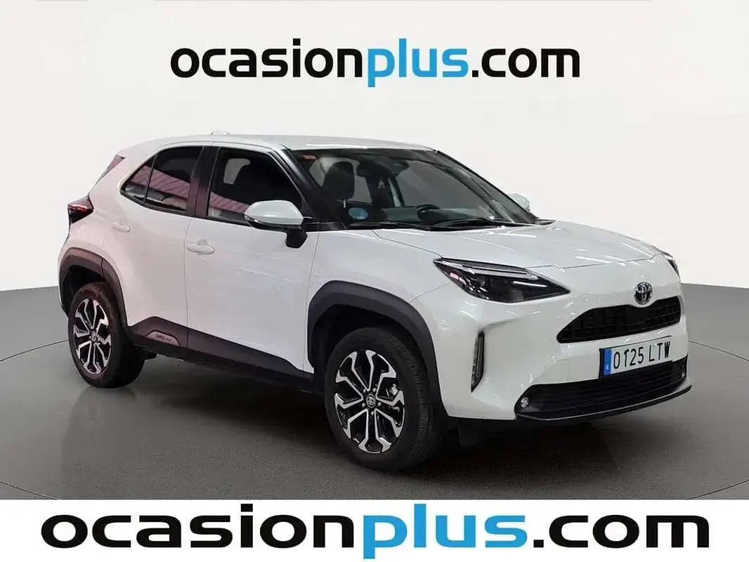 Usado Toyota Yaris Cross Active 116 CV (85 kW) 2021 Blanco SUV