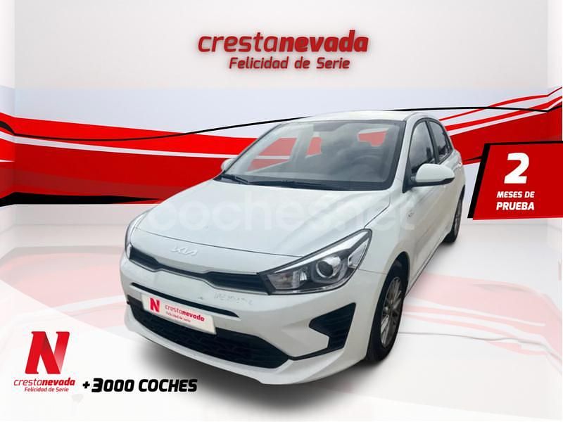 Blanco Usado 2023 Kia Rio Berlina | 13.490 € (Precio justo) - Imagen 1/2