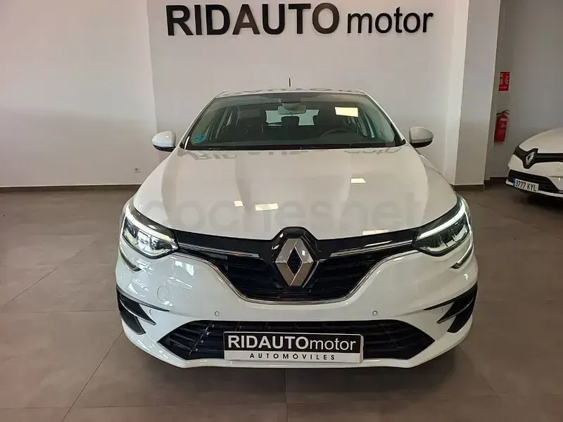 Usado Renault Mégane II Equilibre 115 CV (84 kW) 2022 Blanco Berlina