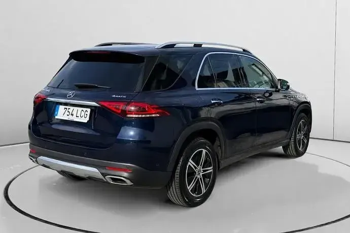 Usado Mercedes 180 245 CV (180 kW) 2019 Berlina