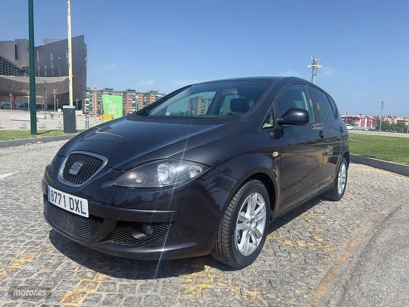 Negro Usado 2006 Seat Altea Stylance Monovolumen | 5500 € (Caro) - Imagen 1/4