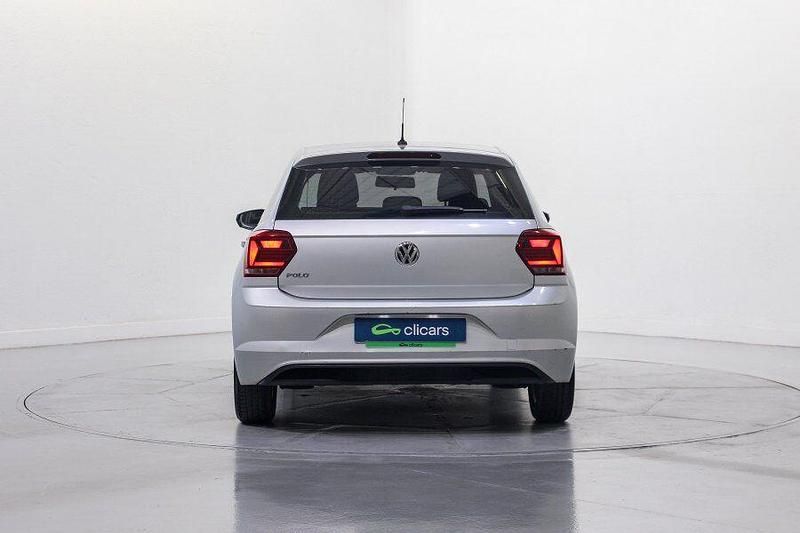 Usado VW Polo Advance 95 CV (69 kW) 2019 Gris Utilitario