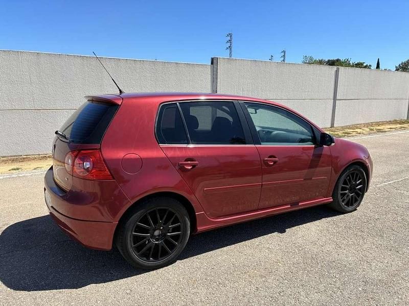 Usado VW Golf V GT 170 CV (125 kW) 2007 Rojo Utilitario