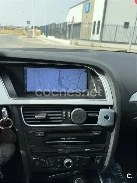 Usado Audi A4 150 CV (110 kW) 2015 Negro Familiar