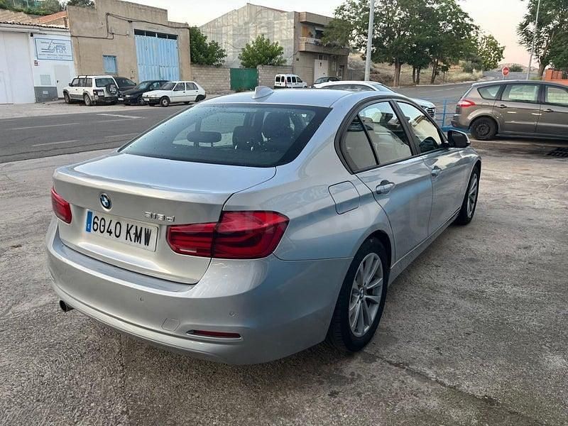 Usado BMW 318 150 CV (110 kW) 2018 Gris / plata Berlina
