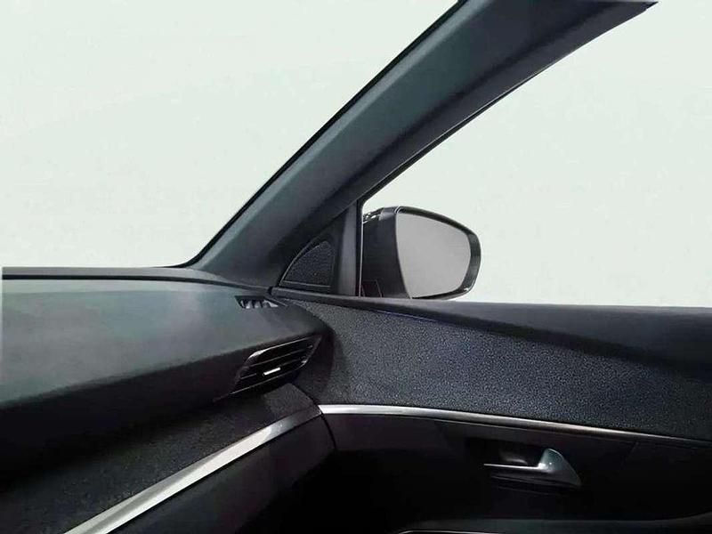 Usado Peugeot 3008 Allure 227 CV (166 kW) 2021 Blanco SUV