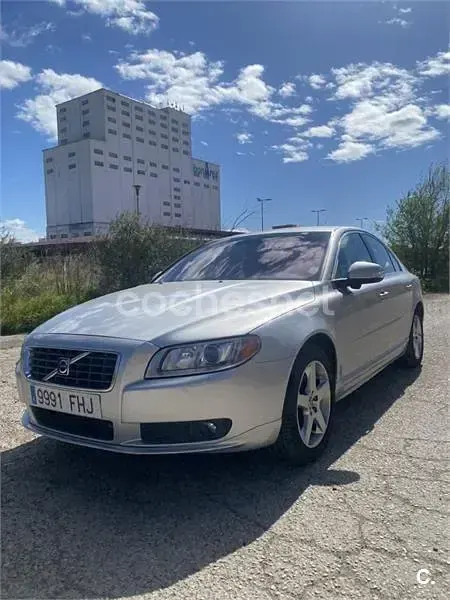Usado Volvo S80 Summum 163 CV (119 kW) 2006 Gris / plata Berlina