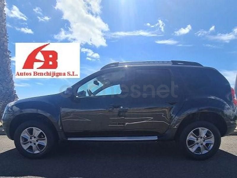 Usado Dacia Duster Ambiance 109 CV (80 kW) 2014 Negro SUV