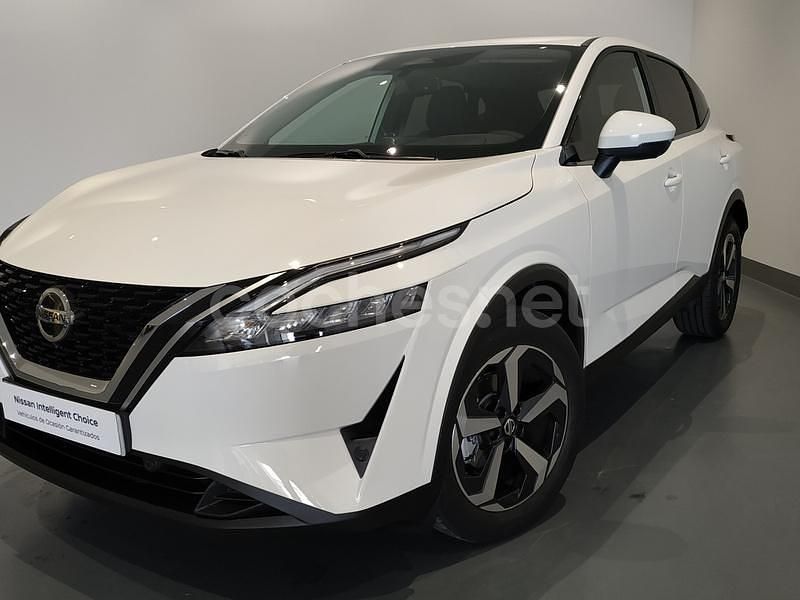 Usado Nissan Qashqai N-Connecta 140 CV (102 kW) 2023 Amarillo SUV