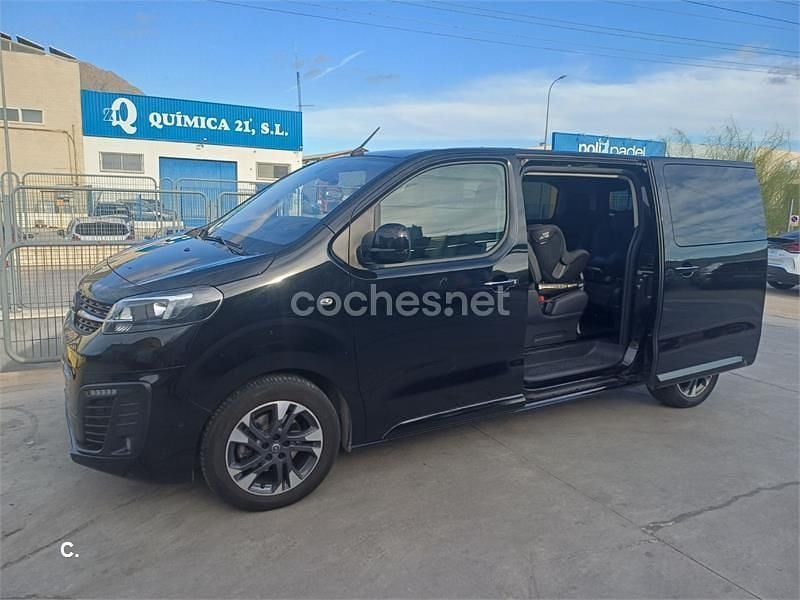 Usado Opel Zafira Life Business Elegance 177 CV (130 kW) 2021 Negro Monovolumen