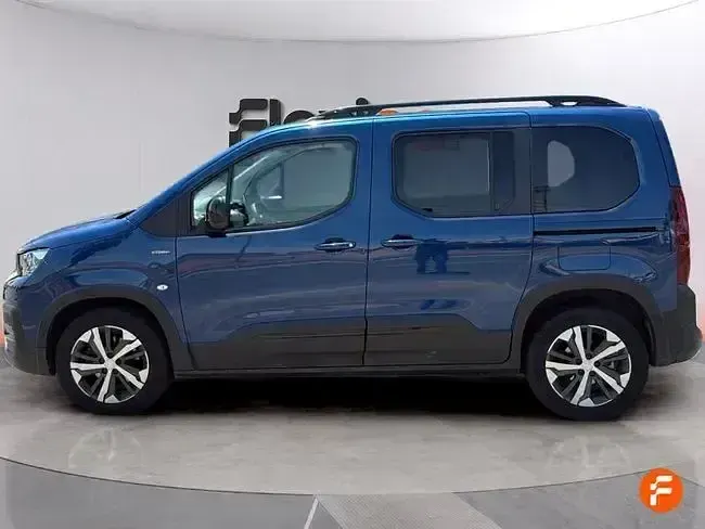 Usado Peugeot Rifter GT 100 CV (73 kW) 2020 Azul Monovolumen