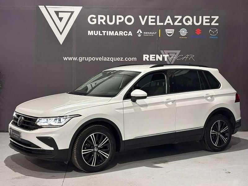 Usado VW Tiguan Life 150 CV (110 kW) 2024 Blanco SUV
