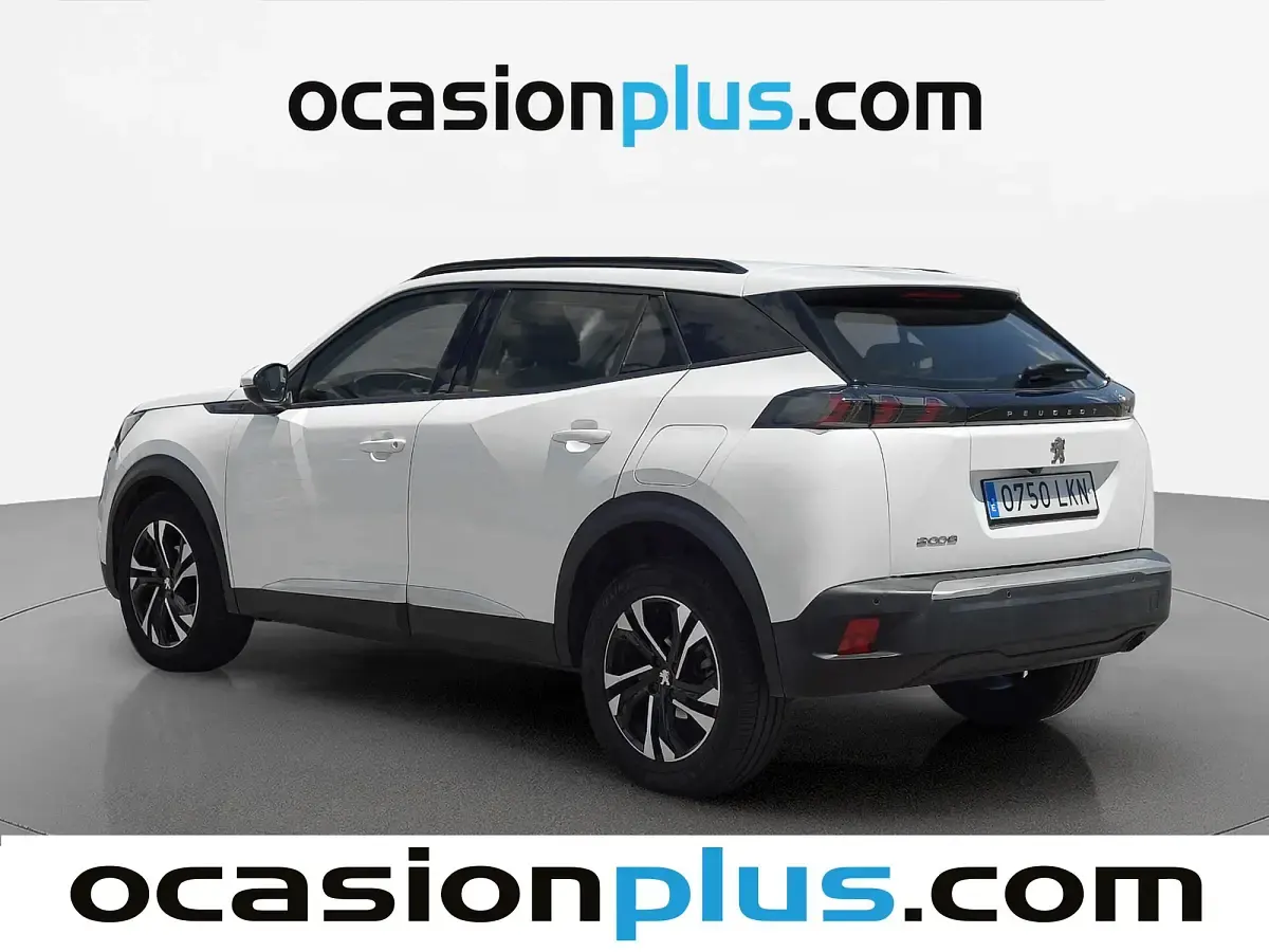 Usado Peugeot 2008 Allure 101 CV (74 kW) 2020 Blanco SUV