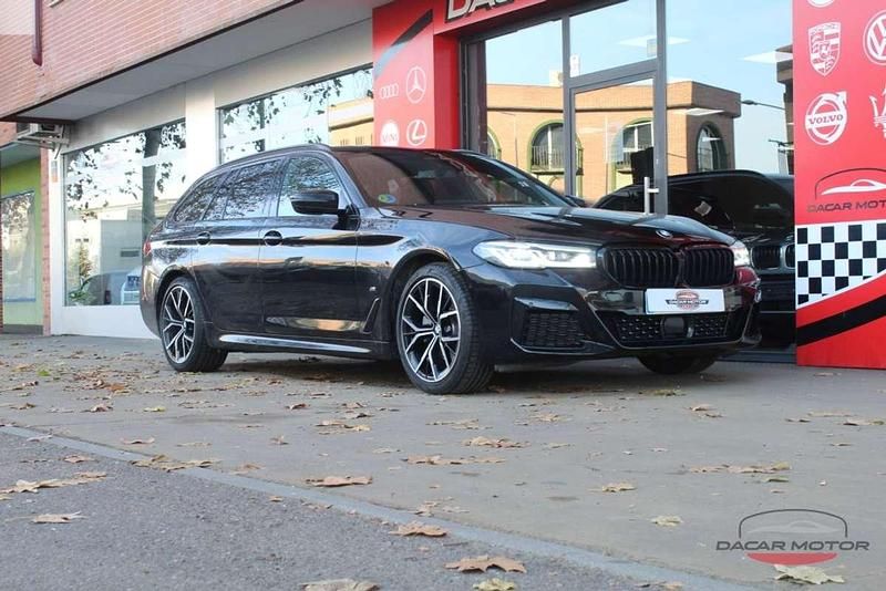 Usado 2021 BMW 520 M Sport Familiar | 29.950 € (Un poco caro) - Imagen 1/4
