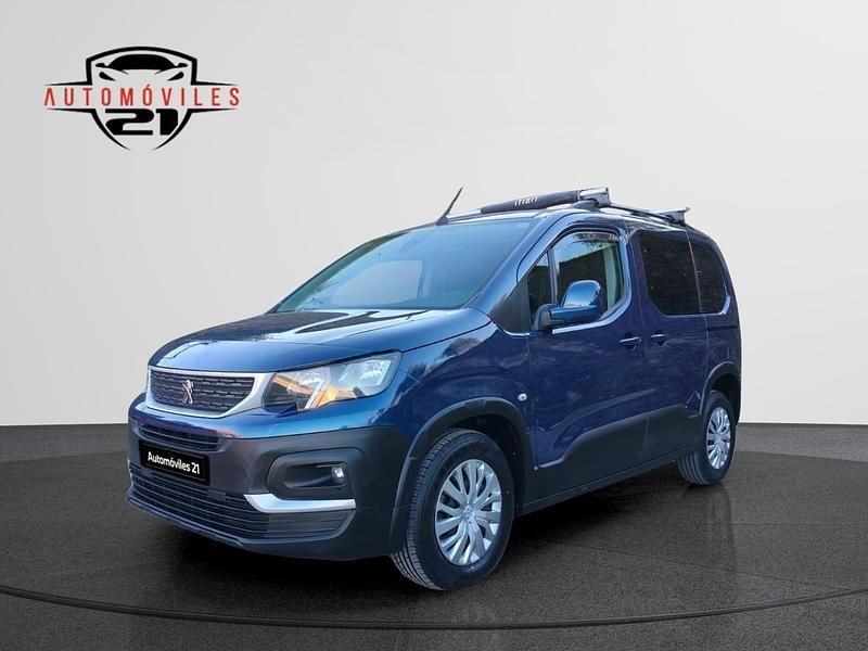 Usado Peugeot Rifter Active 100 CV (73 kW) 2022 Azul Monovolumen