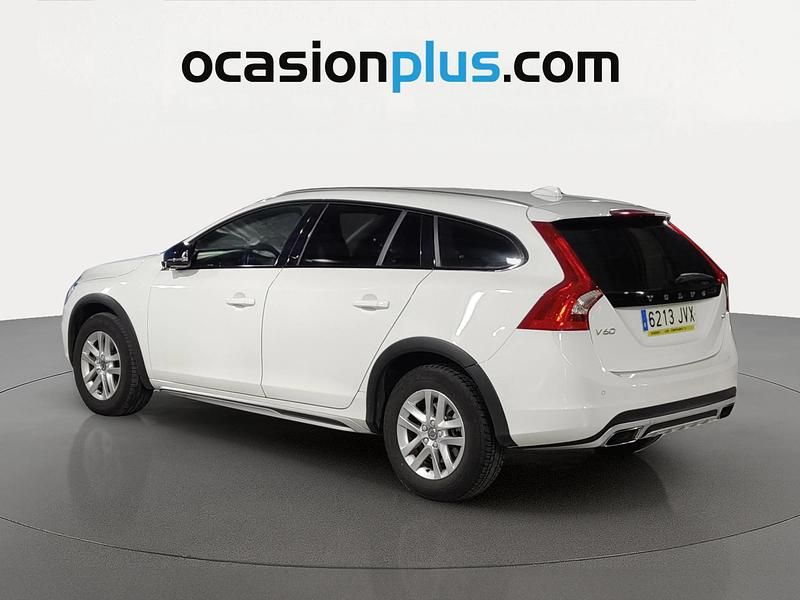 Usado Volvo V60 CC Kinetic 150 CV (110 kW) 2016 Blanco Familiar